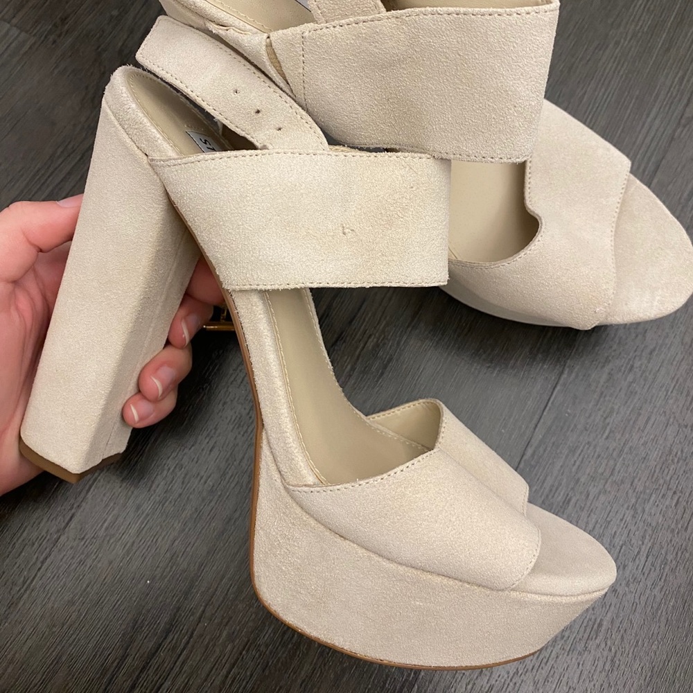 Steve Madden Heels - brand new!